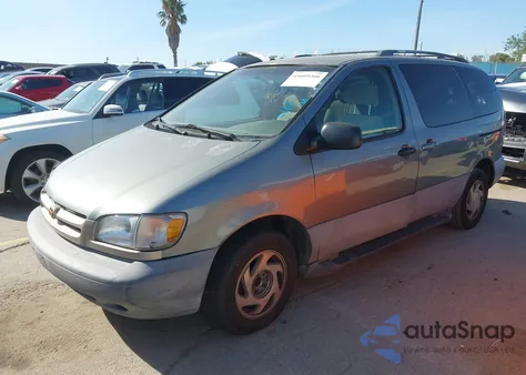 2000 Toyota Sienna Le from USA, damaged, VIN 4T3ZF13C4YU207290
